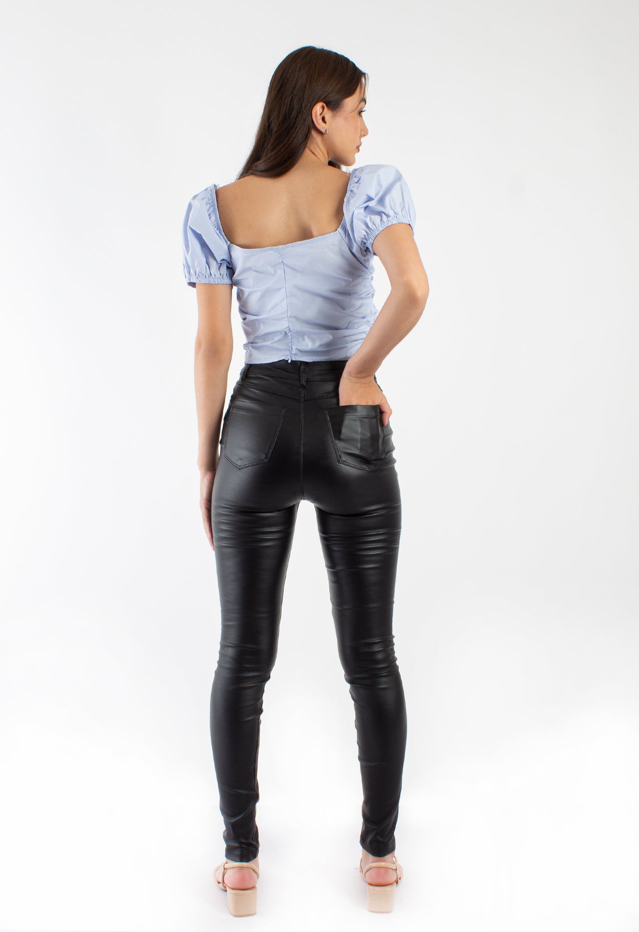 SARA NEGRO