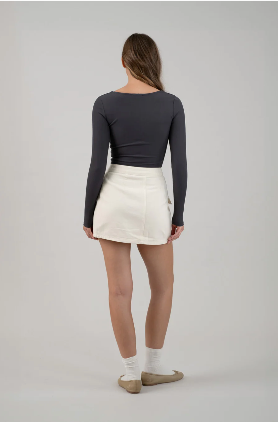 Falda Eva